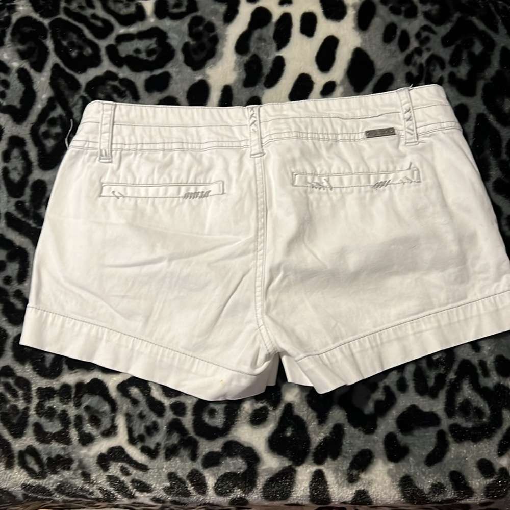 BKE white shorts w/grey seams - Picture 2 of 6